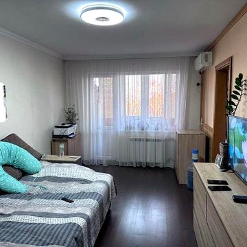 Продам 2к квартиру, 7 хв від «ТРЦ Глобал», власниця