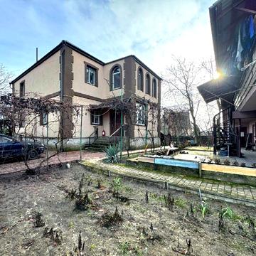 Терміновий продаж будинку 288 кв.м. Мила, Стоянка, Бузова