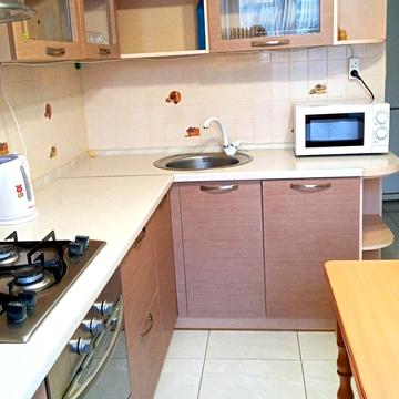 Дегтярівська вул., 26-Б