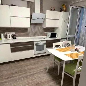 Оренда 2к квартири вул. Клавдіївська, 40-Г