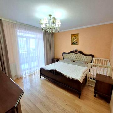 жк Квіти Львова, продаж 3-кім квартири , 2 поверх , 90 квадратів ЖК Квіти Львова