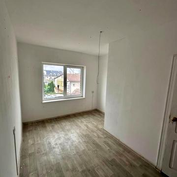 Стрийська вул., 3