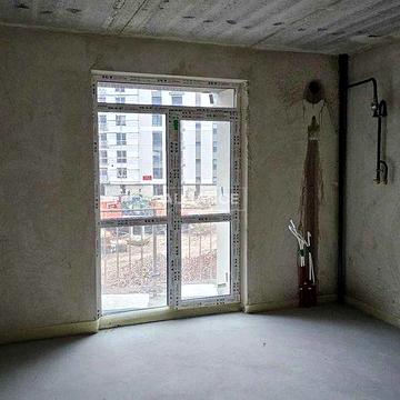 Продаж 1 кім квартири, біля озеро газ+балкон