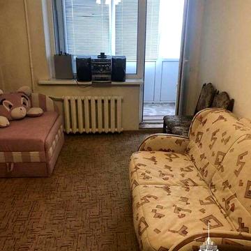 Зодчих вул., 72