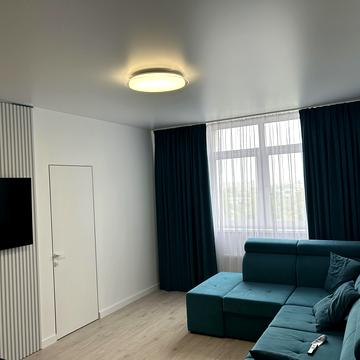 Вацлава Гавела бульв. (Івана Лепсе), 28