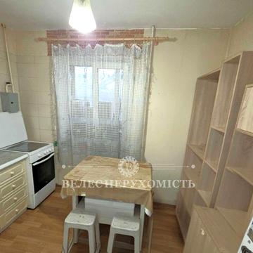 Продаж квартири 28 кв, метро Святошин 7 хв пішки, Котельникова 7,