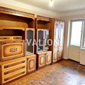 Дніпровська набережна вул., 11-А