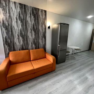 Євгена Чикаленка вул. (Матросова), 8а