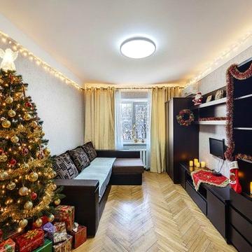 Оболонський просп., 16