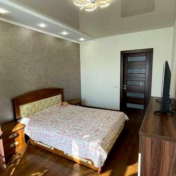 ЖК Deluxe
Оренда просторої 2кімнатної квартири по вул.Малоголосківська