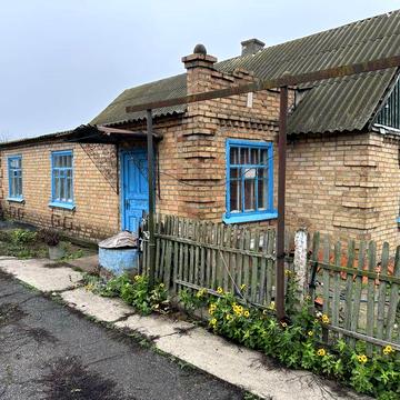 Продам Будинок в селі Грушівка.