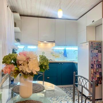 Симиренка вул., 22