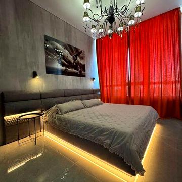 Большая однокомнатная в Аркадии, ЖК Атмосфера,Свет не выключают