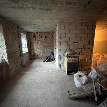 Квартира в центрі 1 поверх 45м2 (Район ХНУВС)