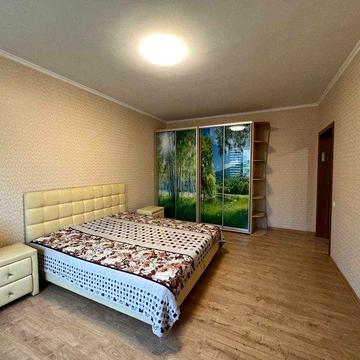 Квартира с евроремонтом , мебель и техника в подарок