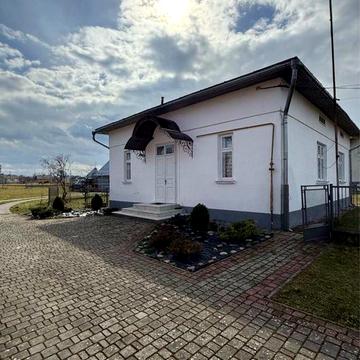 Оренда будинку відстань м. Стрий 3 км .