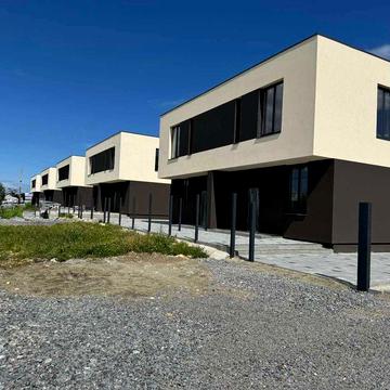 Продаж новозбудованого котеджу № 1А, р-н вул. Самбірська, м. Дрогобич!