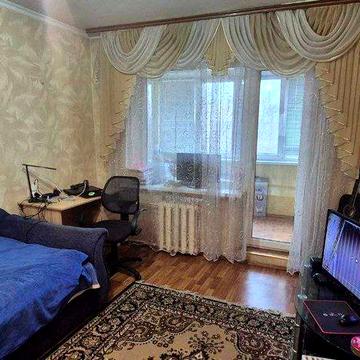 Продаж 2-кімнатної квартири по вул. Романтичній (Рязанська)