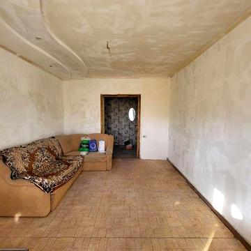 Продам двухкомнатную квартиру. Центр города. Y.A.