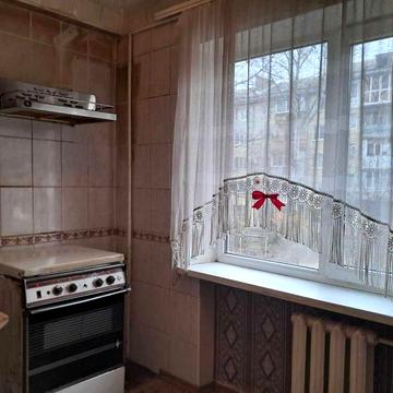 Продаж 2 квартири вул. Гоголя р-н Малого ринку