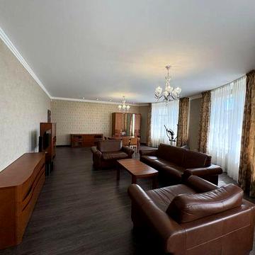 Оренда квартири на вул. Коновальця, 36-В , Печерськ