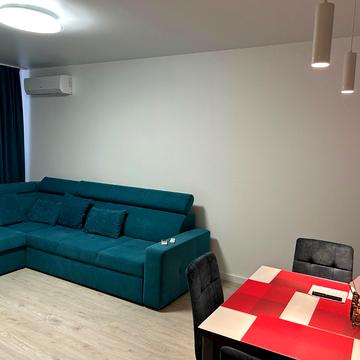 Вацлава Гавела бульв. (Івана Лепсе), 28