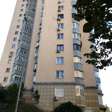 Генерала Генадія Воробйова вул. (Курська), 13-Е