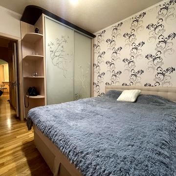 Олександри Екстер вул. (Марини Цвєтаєвої), 10/87