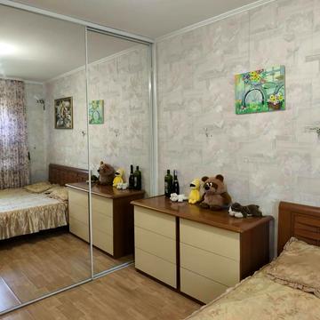 Івана Фунтового вул., 19