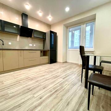 Олександрівська вул., 3