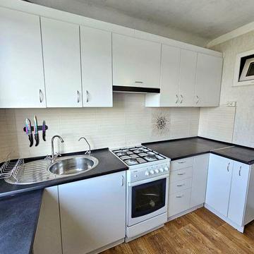 Продаж 1-кімнатної квартири. Євідновлення