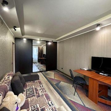 Сдам квартиру возле метро, ул. Ак. Павлова 140