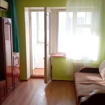 Героїв Крут вул. (Валентини Терешкової), 54