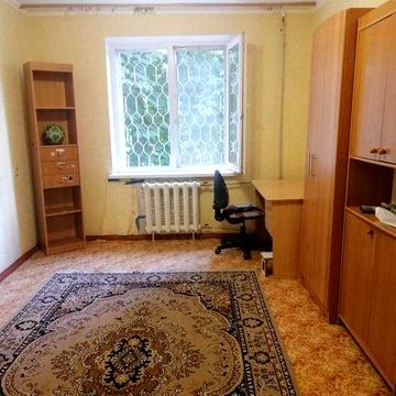 Продам 3-х комнатную  квартиру в центре (Колодезная).