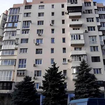 Продам 2-х комнатную квартиру Одесса, О.Вадатурского1/1( Малиновского)