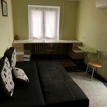 Здаю 2 кім ( Південна 47 ) ; 5/ 9 цегляного з окремими кімнатами