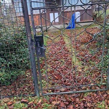 Будинок, нерухомість