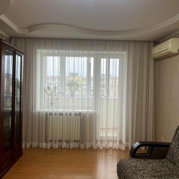 Героїв просп., 40