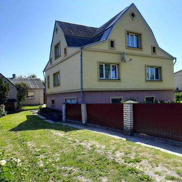 Здається будинок 7 кімнат