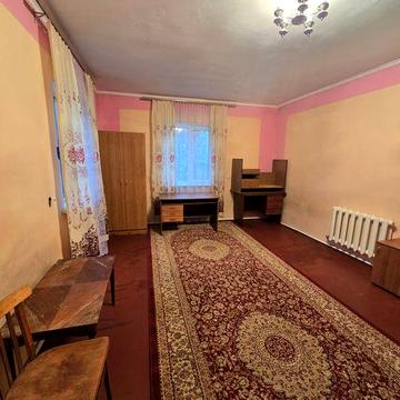 Оренда будинку поруч з Версаль Парк і парк Дубки! Вільно! Для хлопців