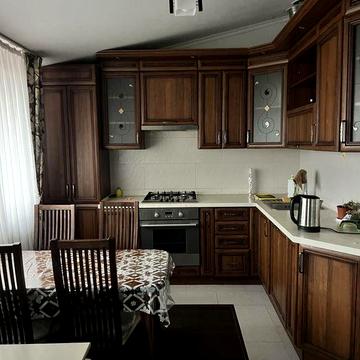 2-х кімнатна квартира в центрі міста