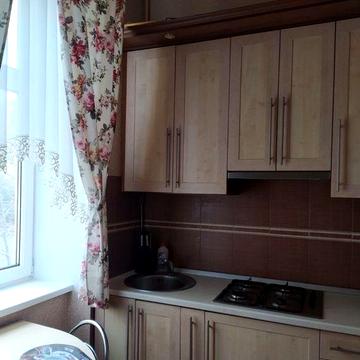 Оренда 1-кім в самому центрі — Коновальця