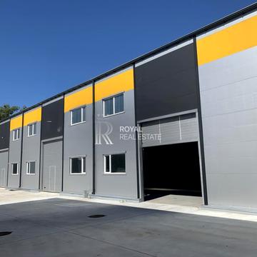 Кленовий вул., 1