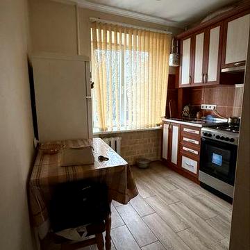 2-во кім. кв. по вул . Академіка Амосова