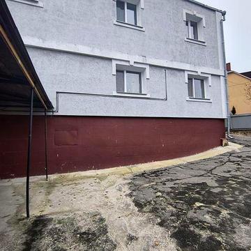 Будинок для великої родини