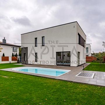 Лугова вул., 11