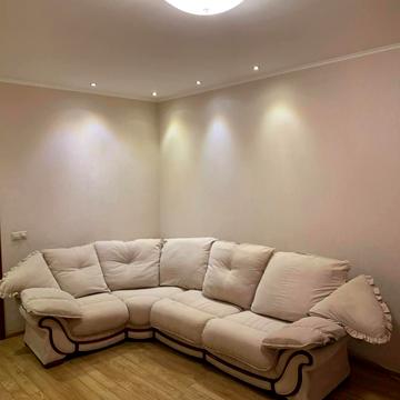 Петра Григоренка просп., 1-Б