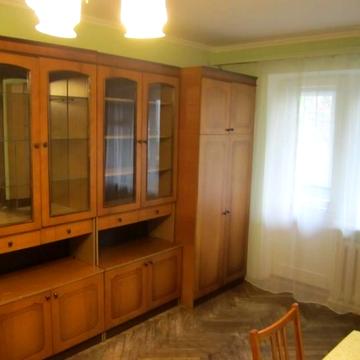 Деснянський р н   Мілютенко 7,/ Лісний мас/    28 кв м  3/9  1 кімн кв