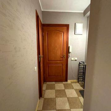 Продаж 1-кім. квартири біля метро Лісова / Чернігівська