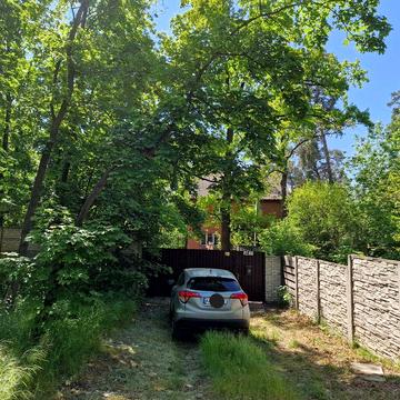 Будинок в центральній частині Бучі.